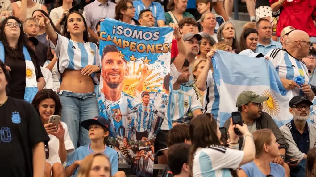 Quién canta el himno de Argentina en la final del Mundial 2026