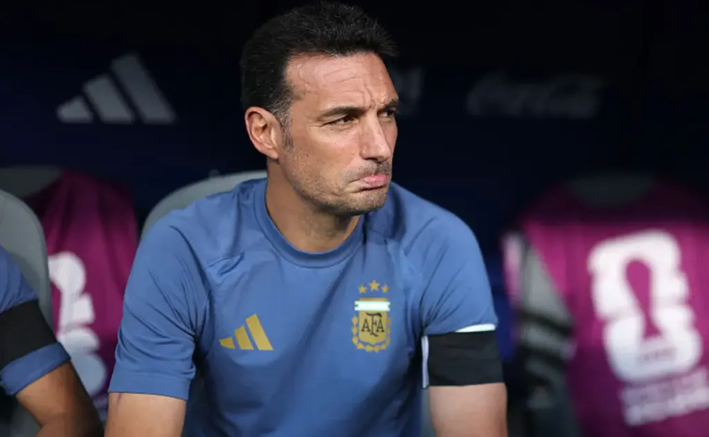 Dos dudas: la formación que prepara Lionel Scaloni para Argentina vs. España por la final del Mundial 2026