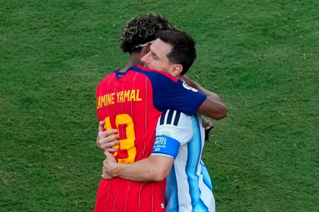 Lamine Yamal contó lo que habló con Messi tras la final del Mundial: “Sus palabras fueron casi tan grandes como la medalla de oro”