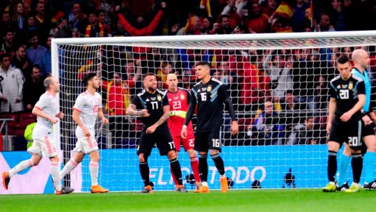 Cómo fue el último partido entre Argentina y España antes de la gran final del Mundial 2026