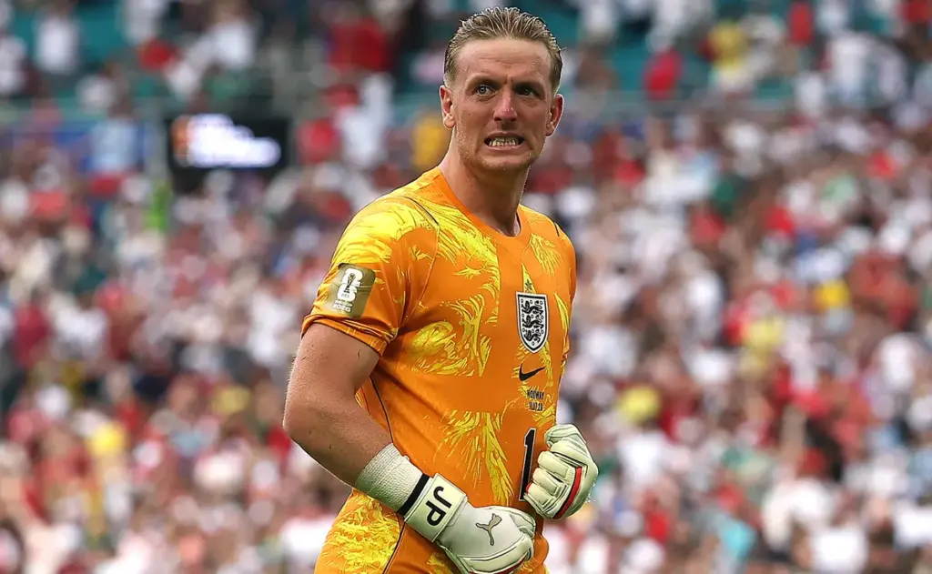 Por qué no ataja Jordan Pickford en Inglaterra vs. Francia por el tercer puesto del Mundial 2026