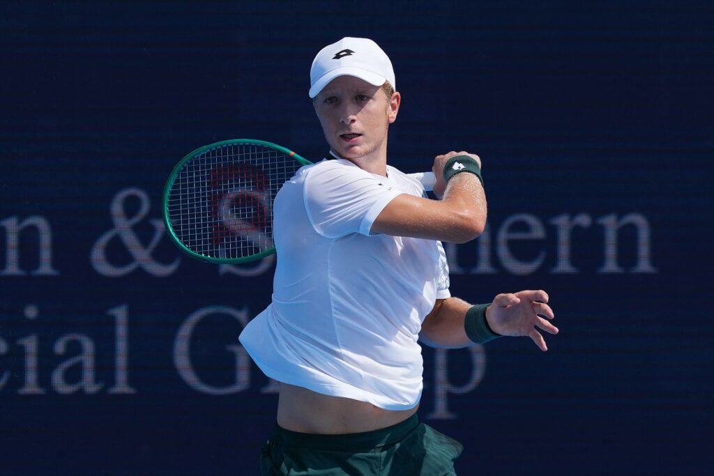 Landaluce corta la mala racha a costa de Draper y Jódar ya tiene rival: Shapovalov