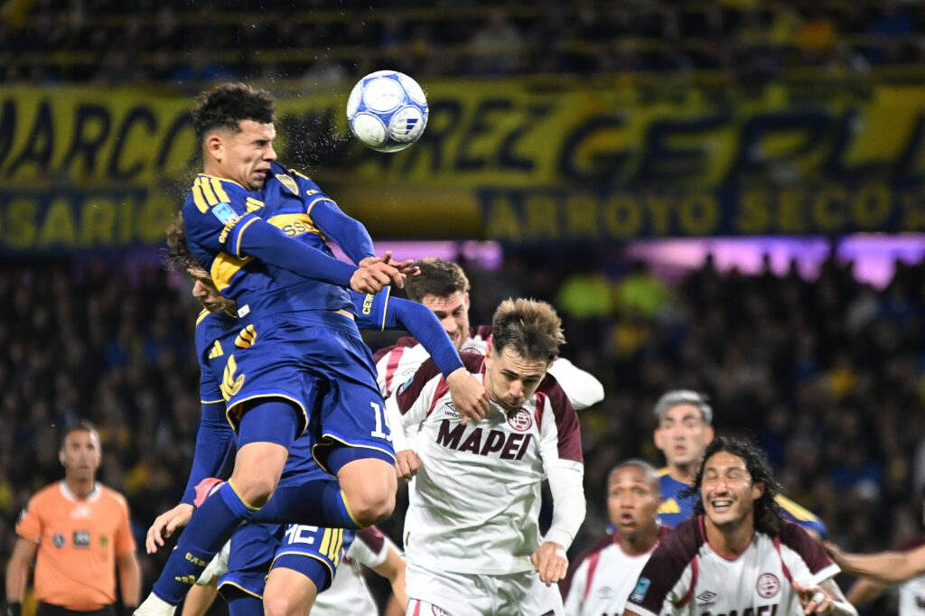 El desahogo de Boca llegó en el tercer minuto de descuento