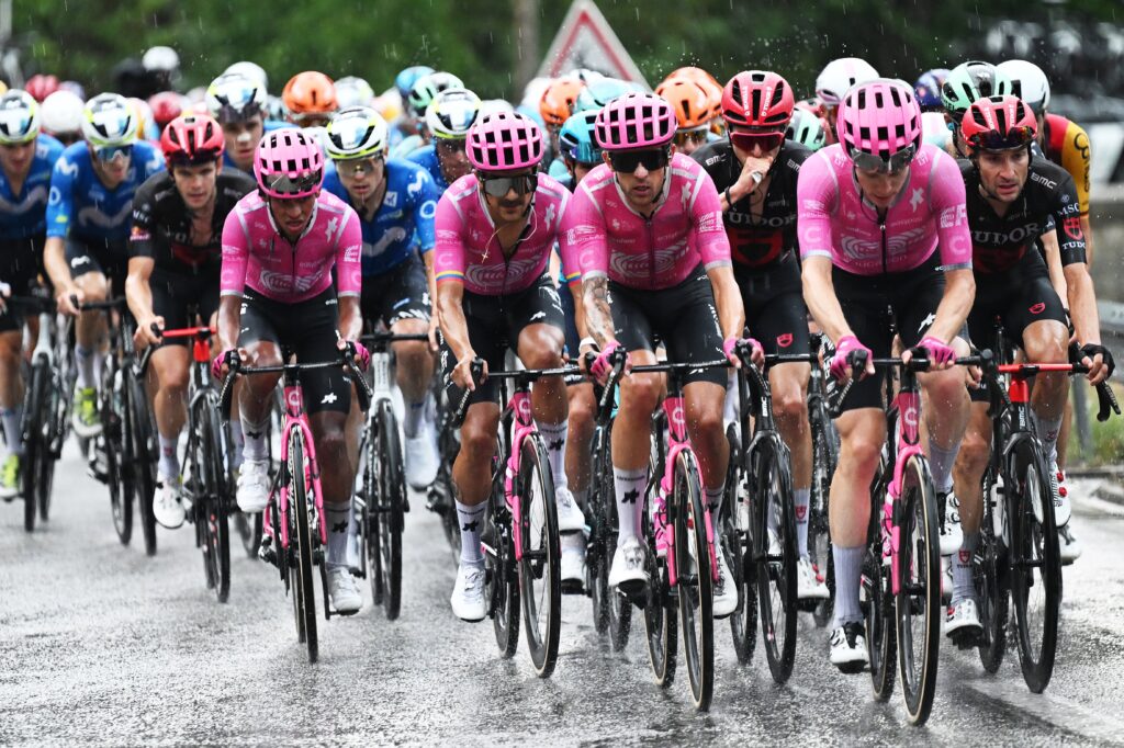 Las carreras más recientes afectadas por temporales: Giro, Tour, París-Niza…