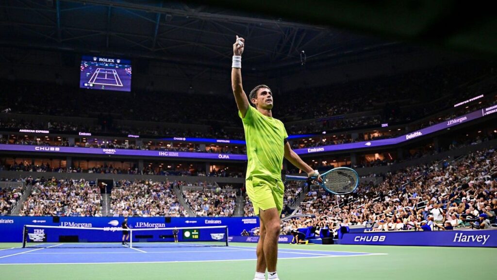 Batacazo histórico en el US Open: Mariano Navone eliminó a Novak Djokovic