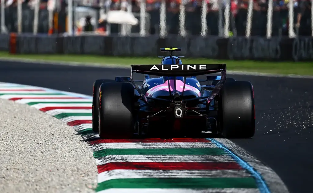 Kimi Antonelli remontó desde el último lugar para ganar el GP de Italia 2026 y Colapinto sumó puntos