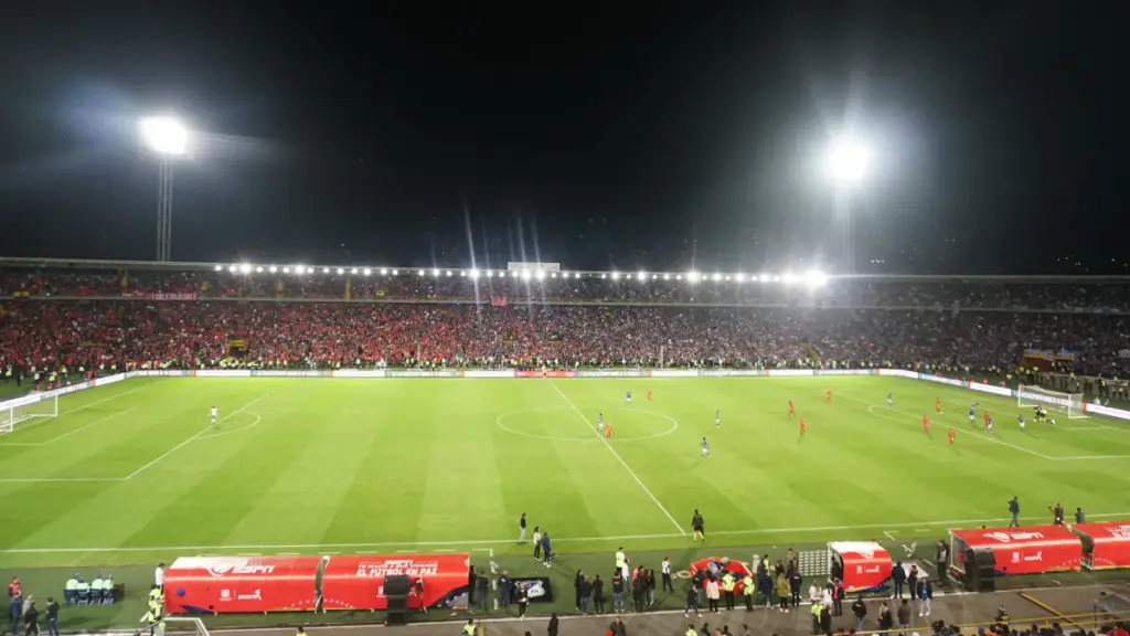 Dónde y cómo ver en vivo y gratis Santa Fe vs. Millonarios hoy: TV y streaming online del partido por la Liga BetPlay 2026