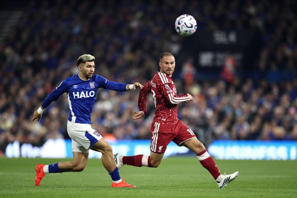 Alexis Mac Allister festejó ante Palacios en el éxito de Liverpool ante Ipswich, por la Premier League