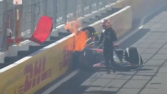 Impactante accidente en el Gran Premio de España: un F2 se incendió en el nuevo Madring