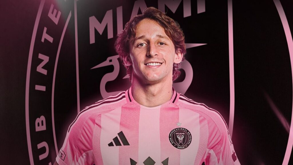 Pasó sin pena ni gloria por River, brilló en el Mundial y ahora será compañero de Messi