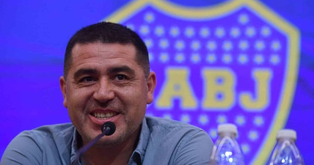 Riquelme respondió al reclamo de Vélez contra Boca: “Los partidos se ganan en la cancha”