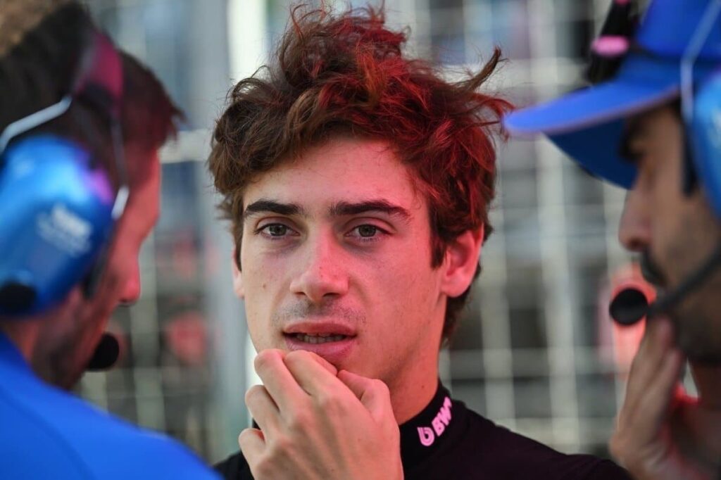 Franco Colapinto terminó 13.º en Bahréin y cuestionó la estrategia de Alpine