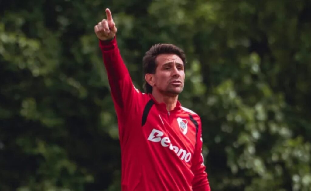 Ponzio ya eligió al 9 para el Superclásico: «Se ganó la titularidad»