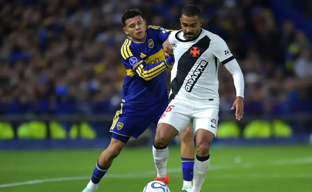 Fue figura de Vasco en la ida y está en duda para la revancha ante Boca por la Copa Sudamericana