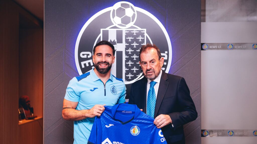 El Getafe usa la ‘vía Laporta’ con Carvajal