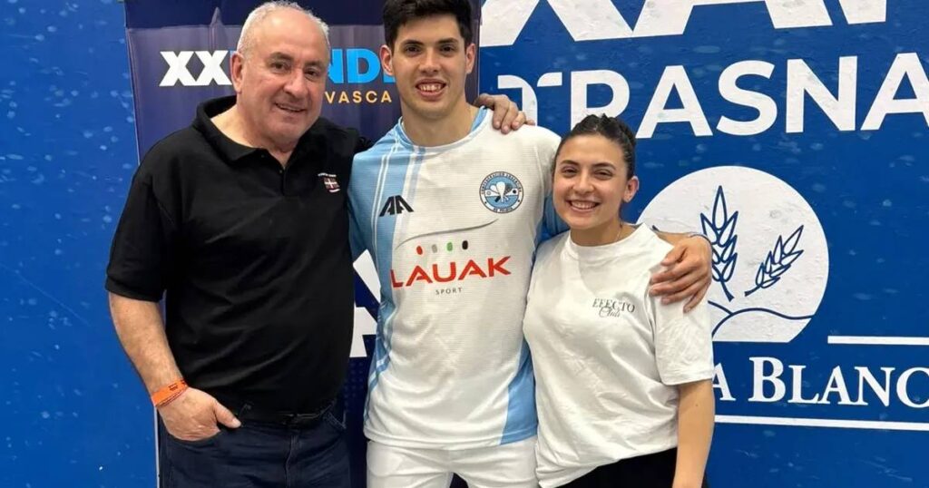 Camilo Ibarra, campeón del mundo en pelota vasca